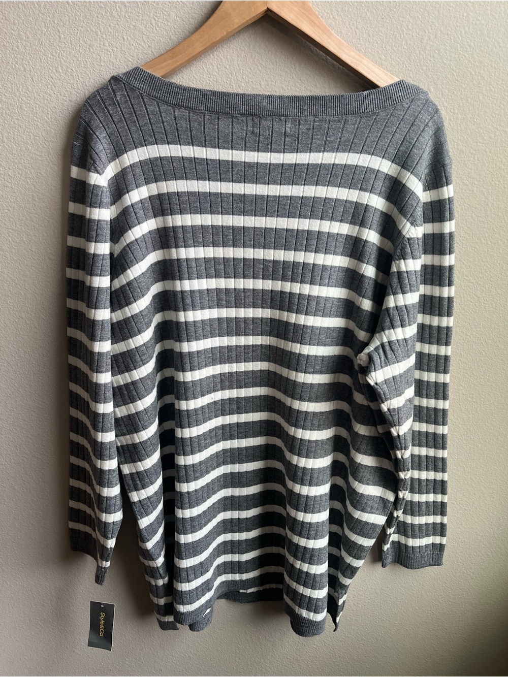Gray & White Striped Ribbed Boat Neck Sweater Classic Preppy NWT - Picture 3 of 6